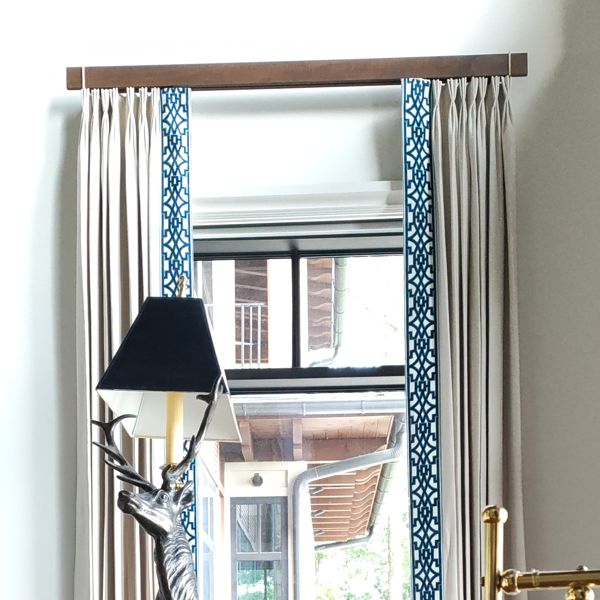 The Loft architectural wood-fascia traverse rod